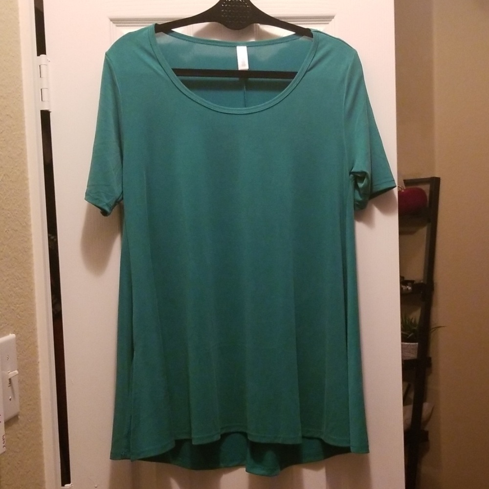 Lularoe Perfect Tee
